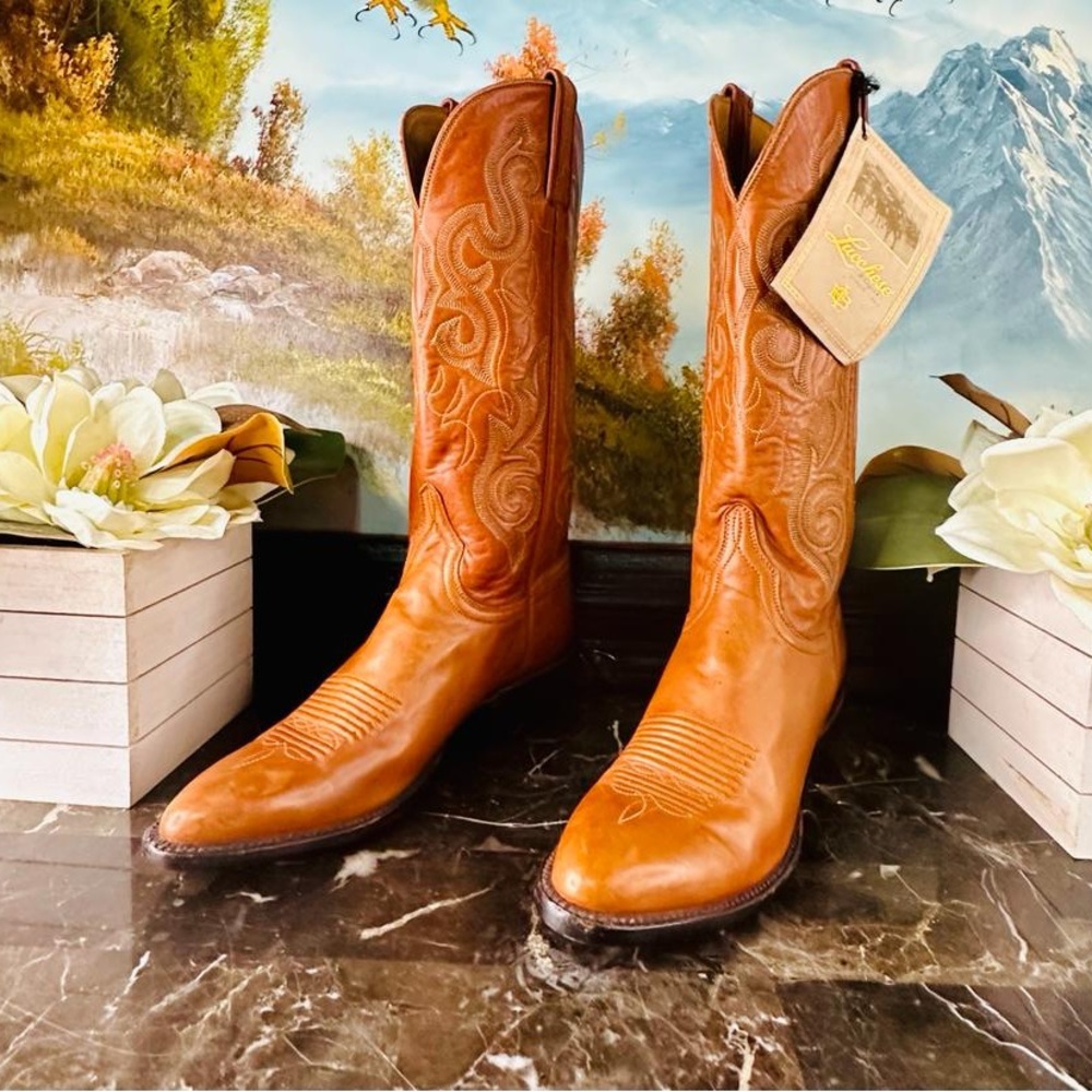 💋 Lucchese Classics Vintage style 6.5 cognac western cowboy boots RARE 💋